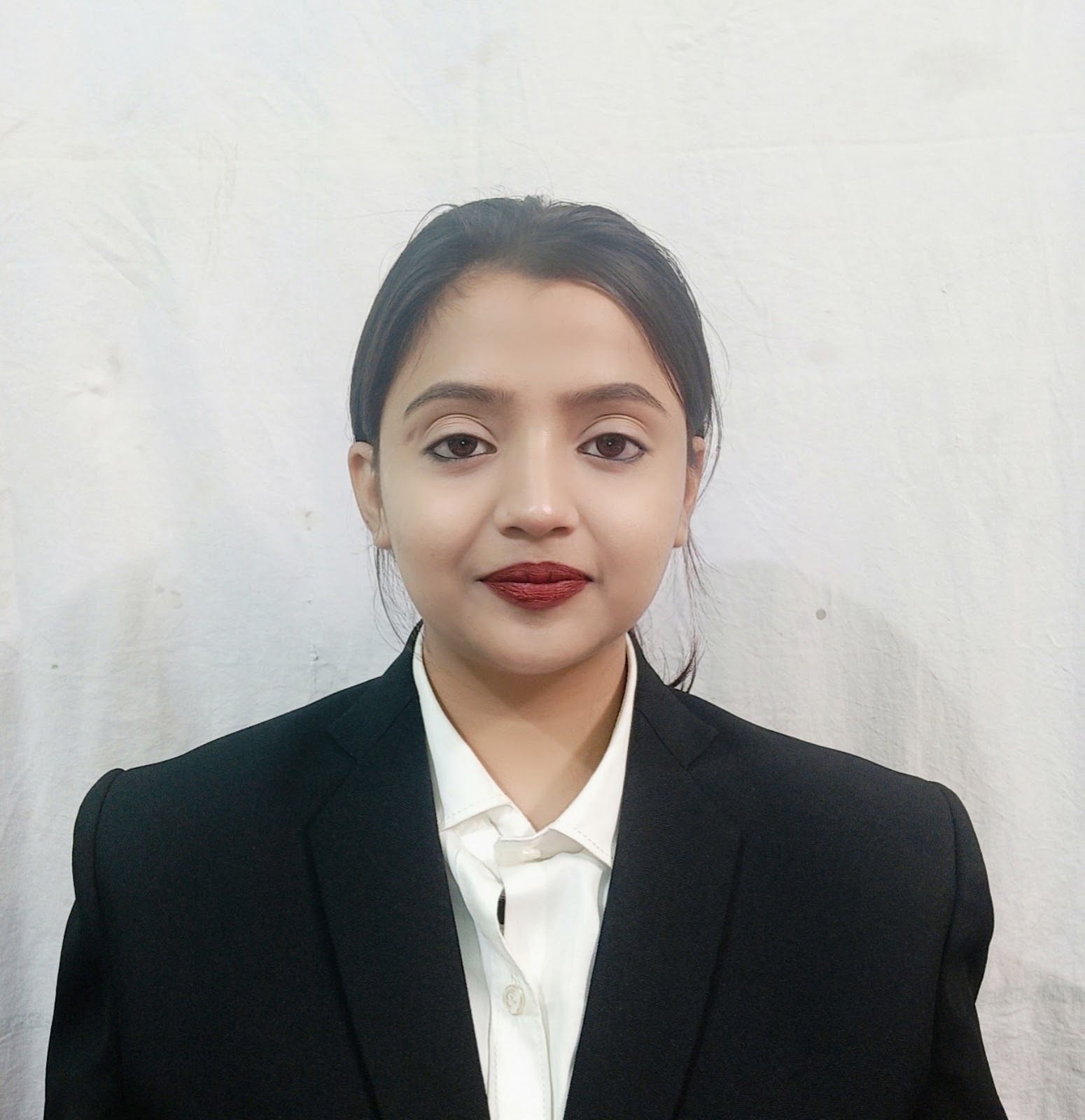 Poulami Banerjee-2200